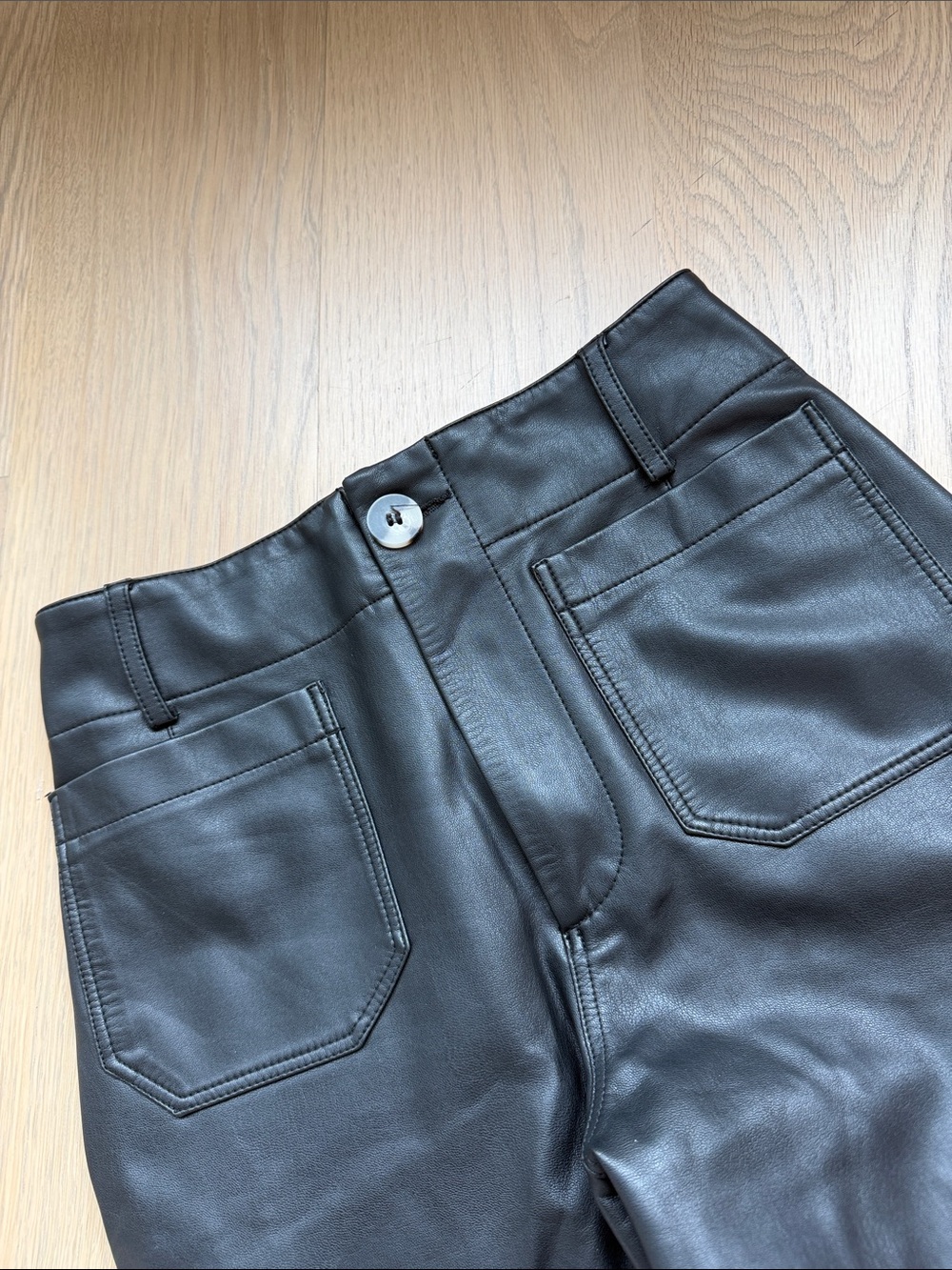 Maeve Anthropologie Collette faux leather crop pants like new size 25 - Picture 3 of 5
